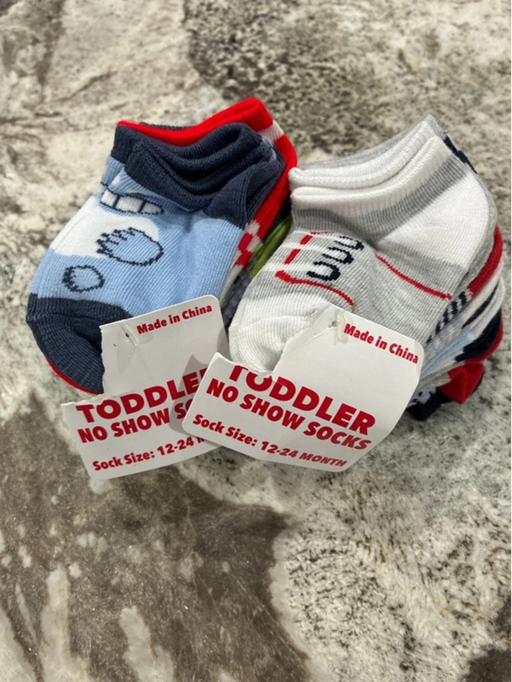 NEW 20 pairs of no show kid socks